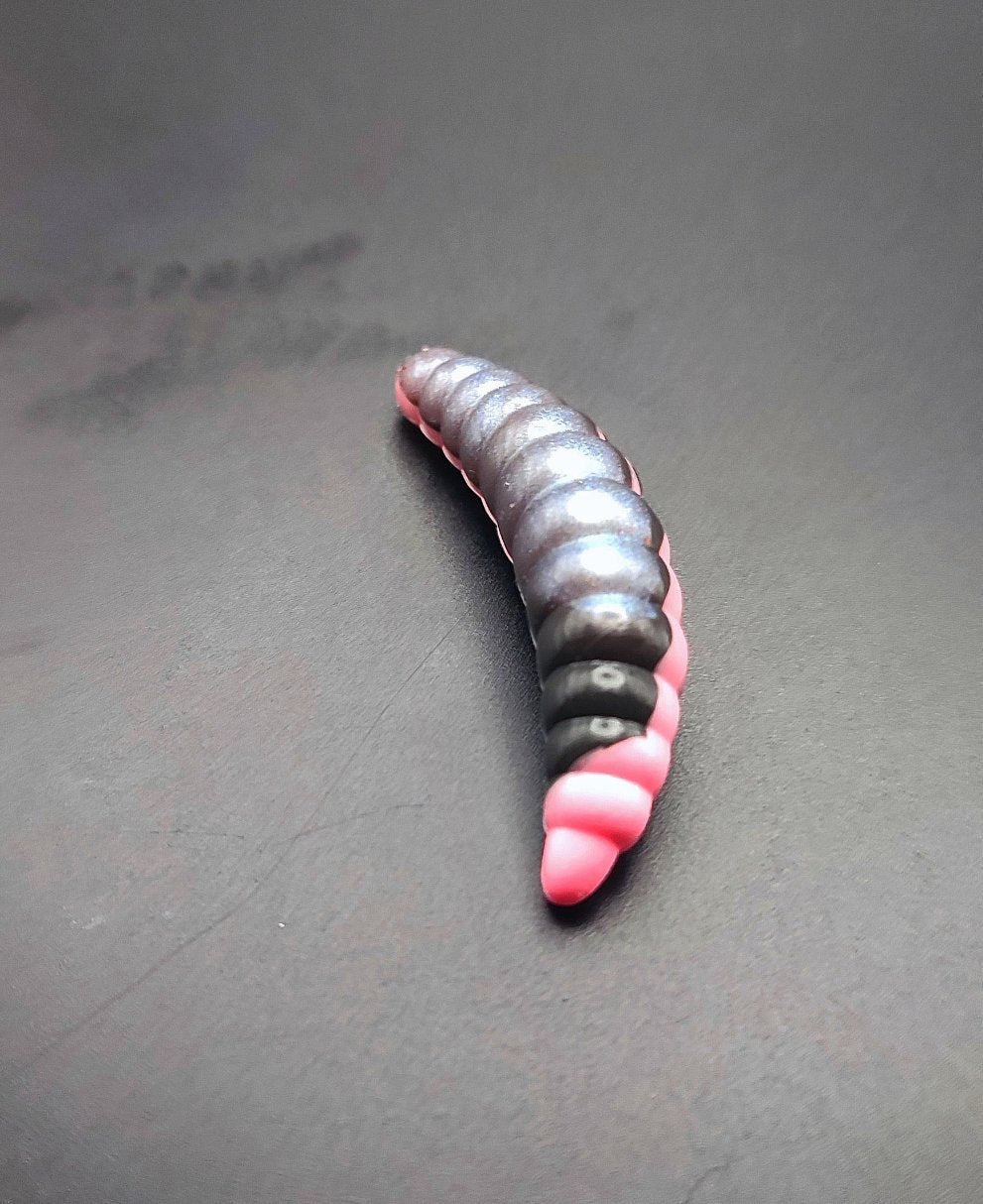 Big Riley (Black/pink)