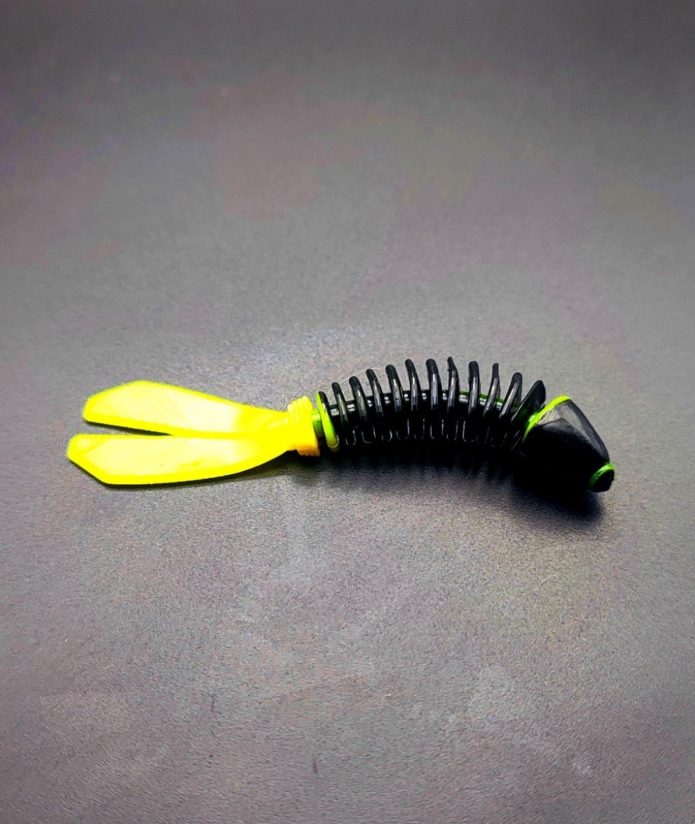Trout Rocket (Nero/Giallo) Fluo 5,5cm