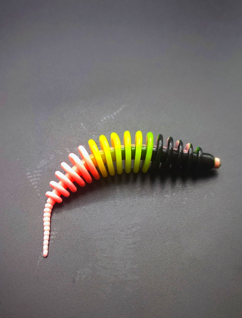 Troutworm3 (Nero/Verde/Rosa)