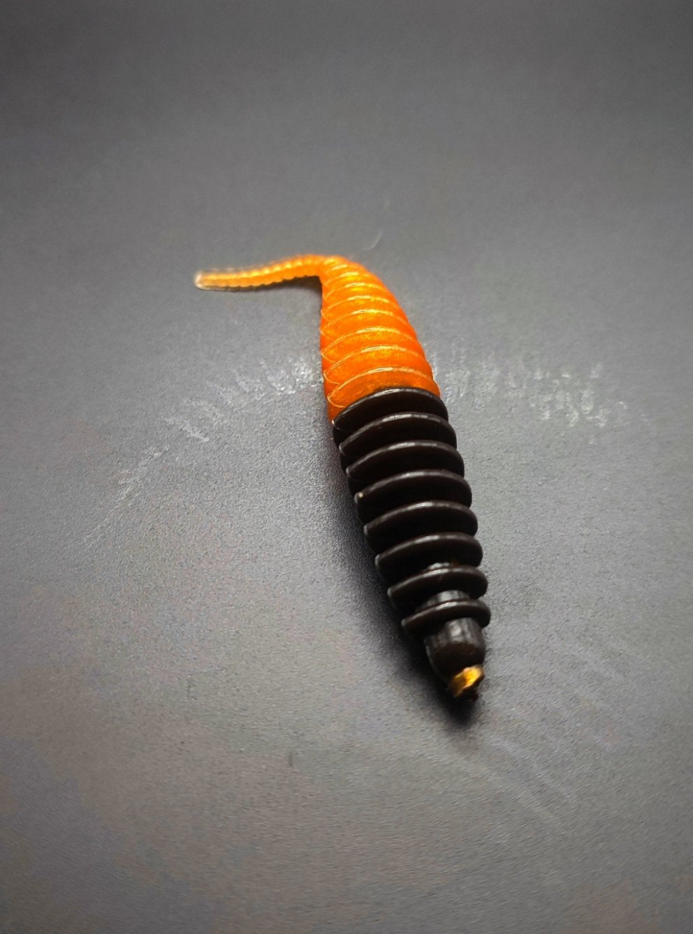 Troutworm2 (Nero/Bronzo)