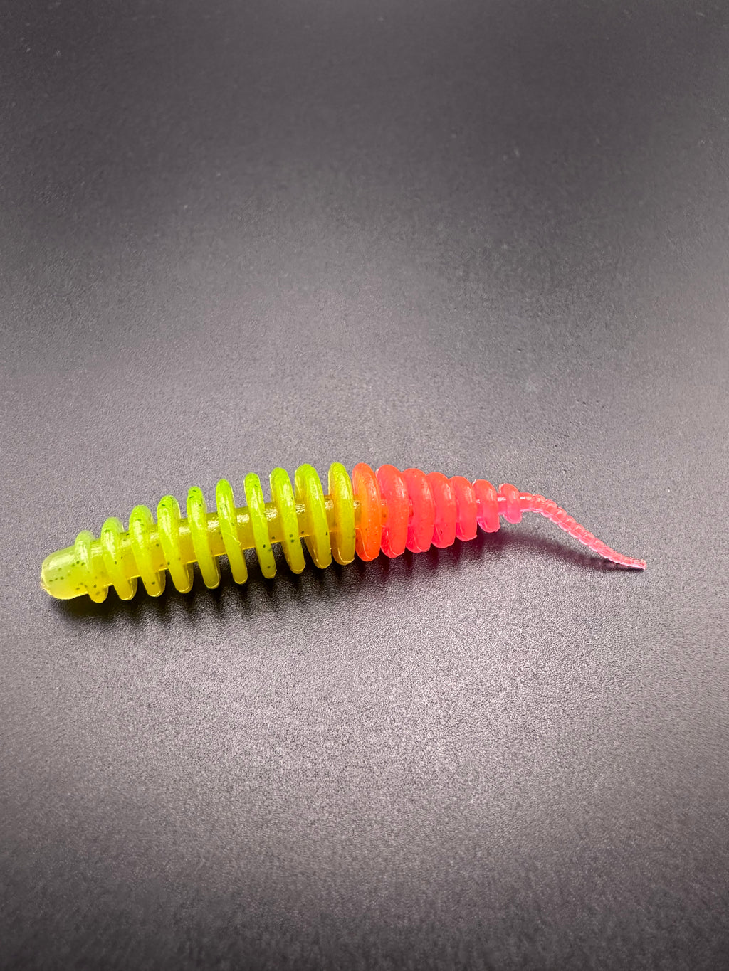 Troutworm2 (VerdeLightGlitter/Fuxia)5cm col.23