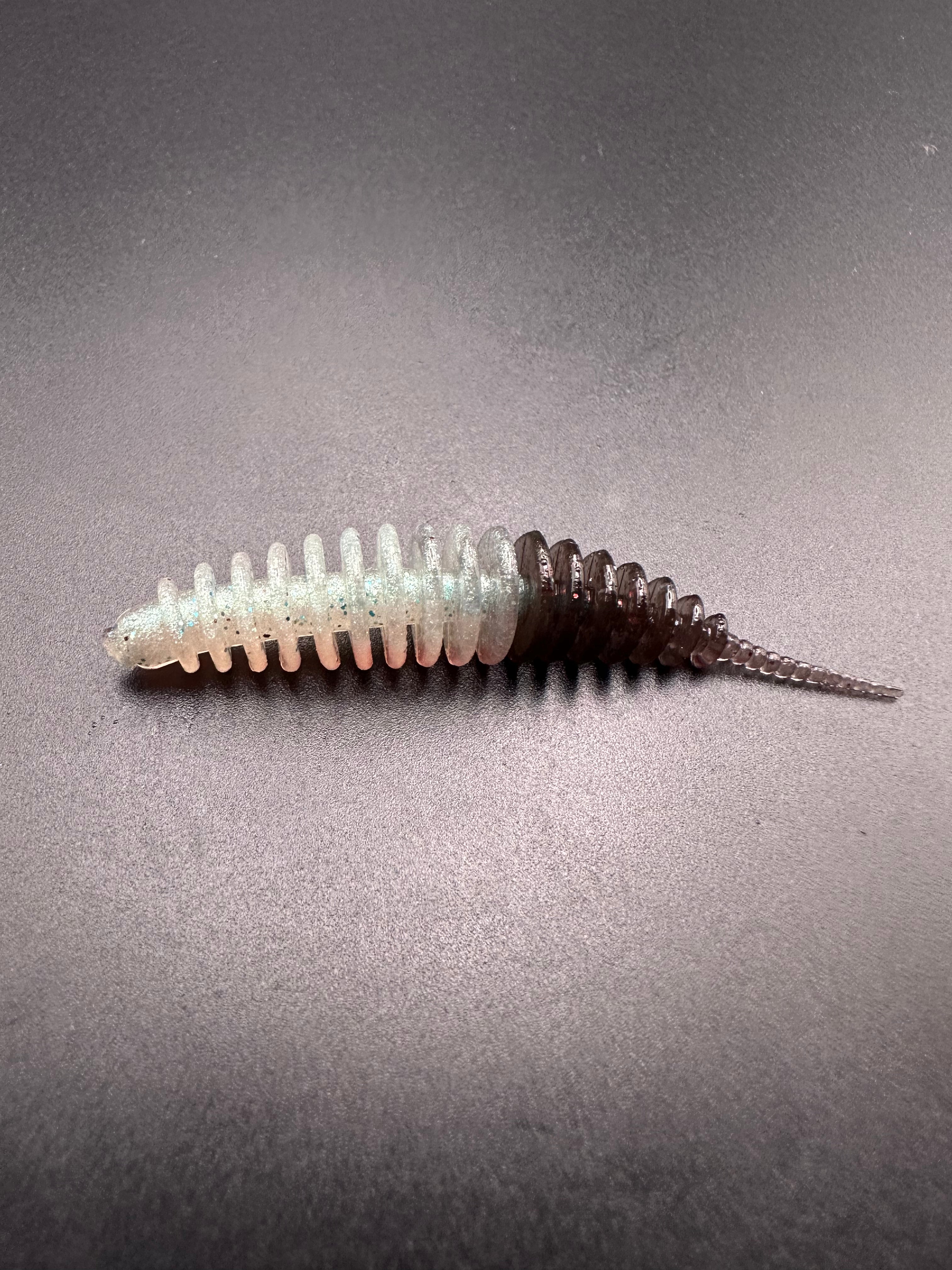 Troutworm2 (GostGlitter/Nero) col.16